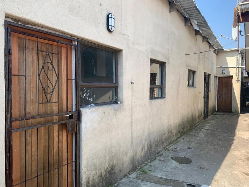 12 Bedroom Property for Sale in Mandalay Western Cape